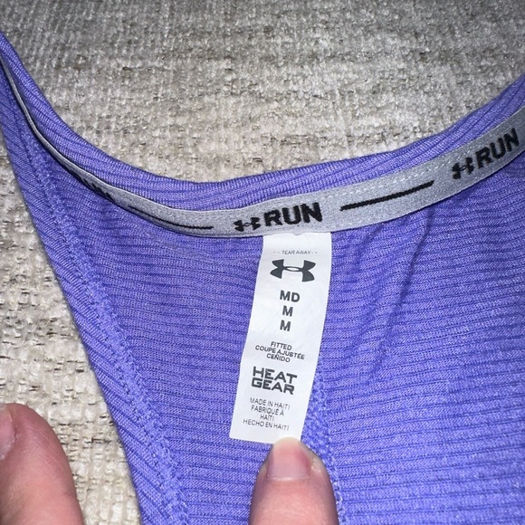 Under Armour Athletic Shirt - Picture 5 of 6